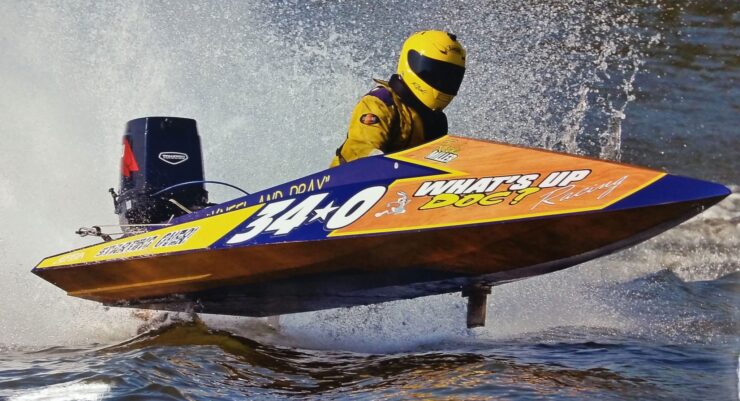 From Classic To Modern: A Look At The Design Of Runabout Racing Boats