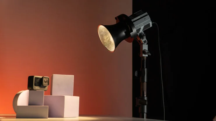 Lighting for photography products